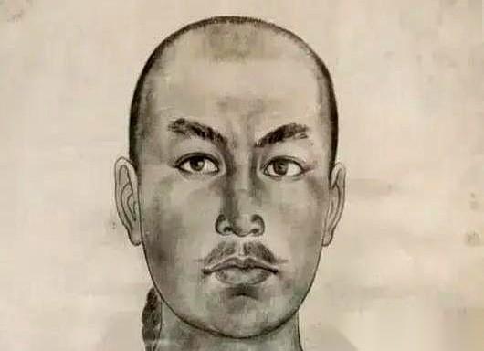 天京城破的时候，大哥洪仁发，那个靠弟弟鸡犬升天的王爷，正带着清兵去撬自家金库，想