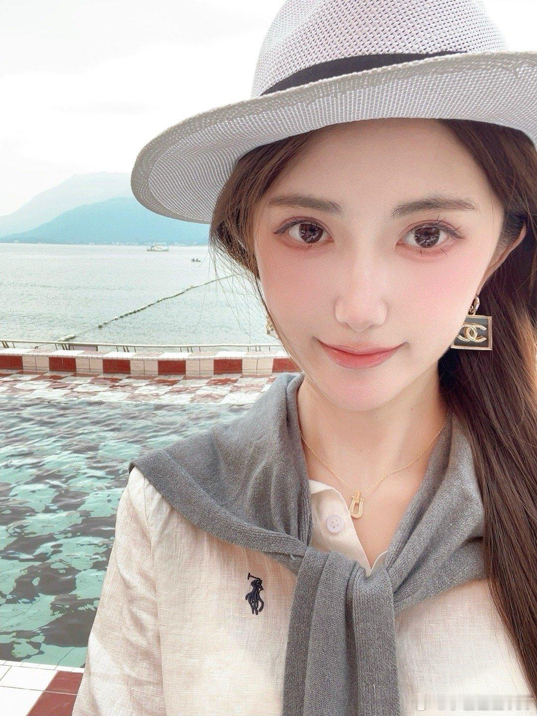 《当我放弃精修》
