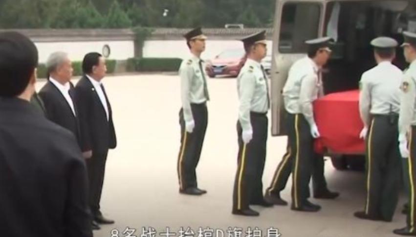 同样是深耕相声数十年的老艺术家，常宝华与杨少华的一生，走的是两条截然不同的路，就