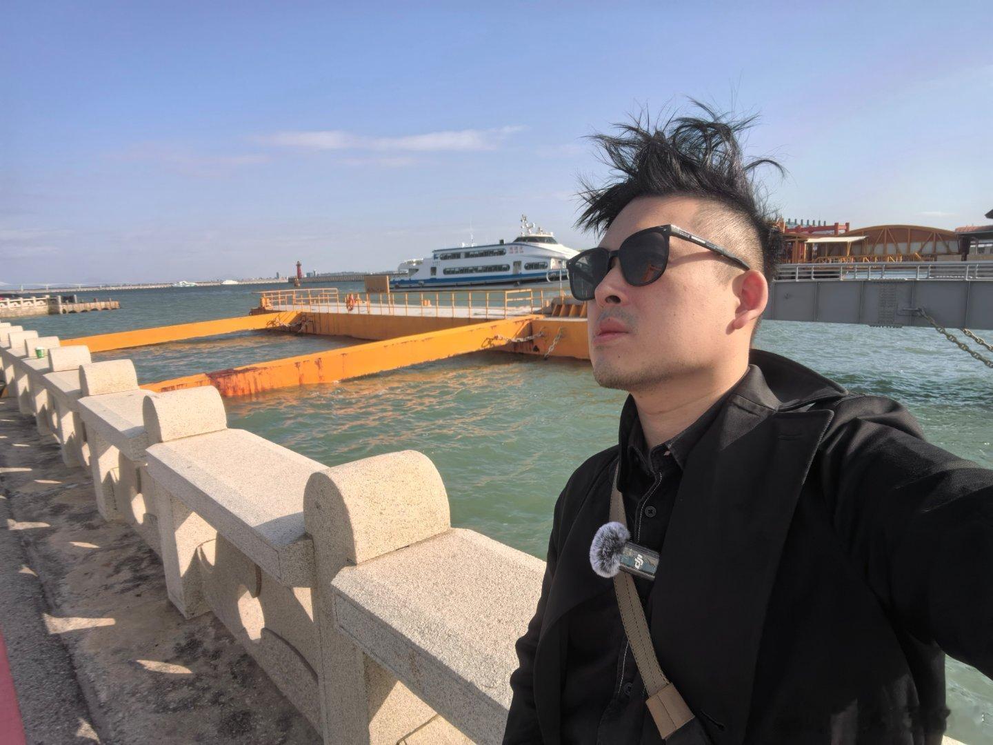 2026年元旦，从金门乘船赴厦门，参加厦门卫视“小三通”25周年特别节目。我在金