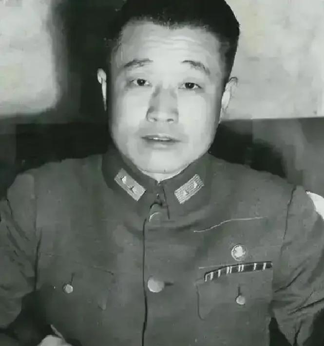 1981年5月7日，杜聿明在北京病逝。妻子曹秀清当天给蒋经国发报，恳请允许台湾的