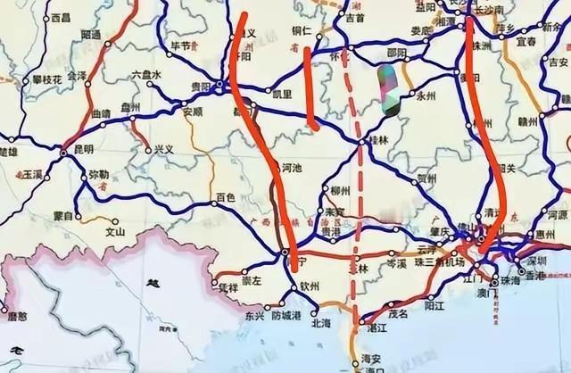 这么看怀桂高铁还是很有必要修建的，一是填补区域空白，二是可以直通玉林、湛江通江达