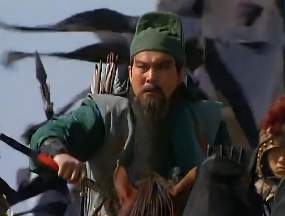 关羽败走麦城，路过马超封地，为什么马超不出手相助呢？熟悉三国的人，大多都为关羽