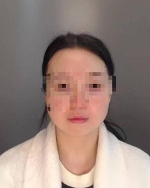 纽卡斯尔这位29岁的女硕士，算是用亲身经历给大伙儿科普了什么叫“偷鸡不成蚀把米”