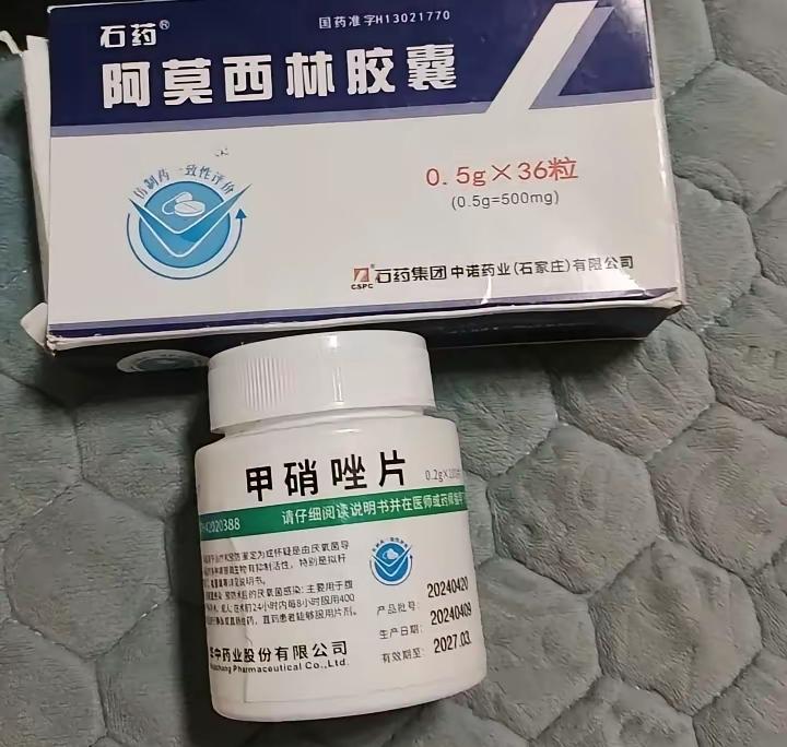 哎呀，牙齿痛了五天了，真是让我痛苦难忍。每次咬东西都钻心的痛，吃消炎药也丝毫没有