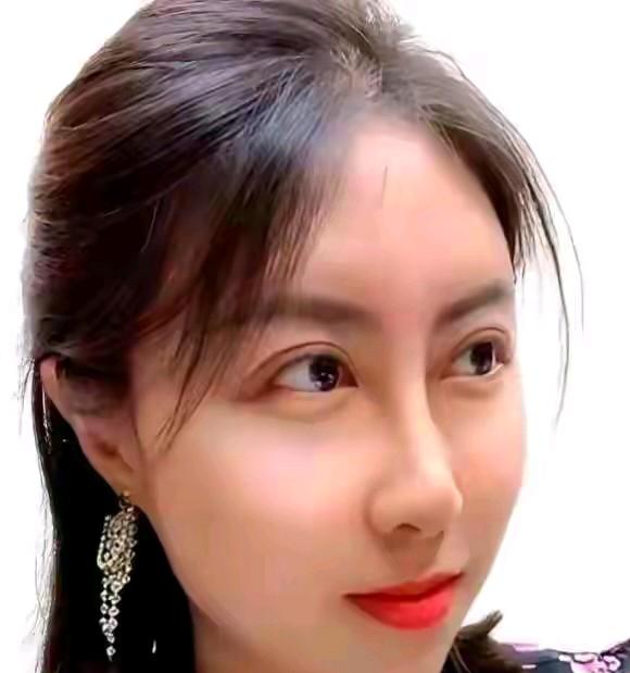 万能院士何祚庥认为贾浅浅的诗有新意，何祚庥院士这是要晚年不保的节奏？作为我国理论