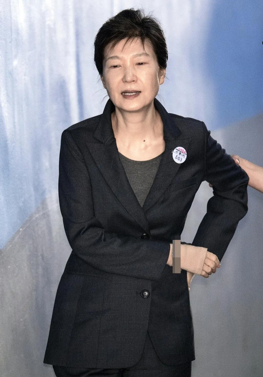 2026年2月19日这天，韩国政坛真是热闹得让人心里发毛。