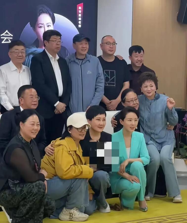 王慧娟当年在《西游记后传》里演碧游仙子确实仙气拉满，白衣绿裙往那儿一站直接秒杀全