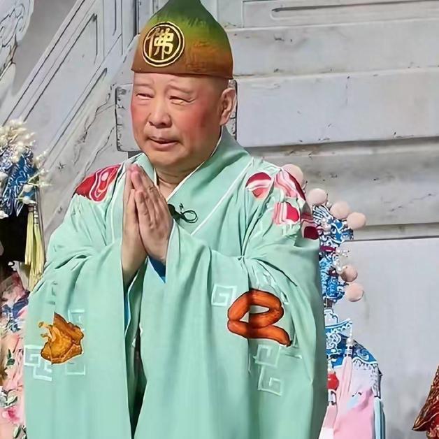 明眼人都看得出来，郭德纲之所以会犯这种错，原因很简单，不是因为他年纪大了，而是因