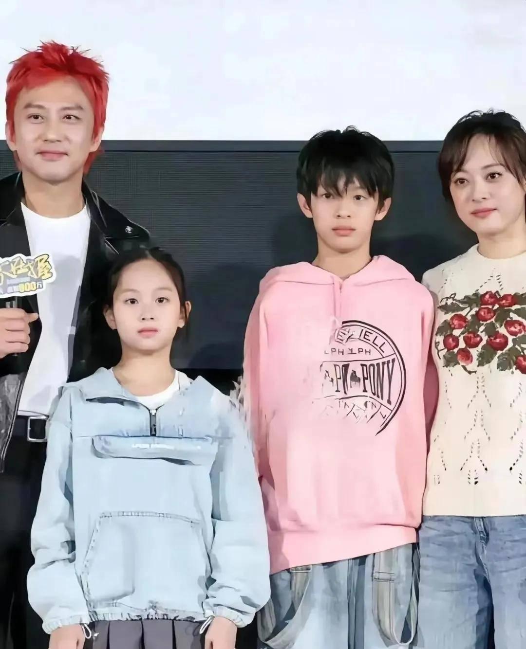 孙俪骂完狗仔偷拍孩子三个月后，转身就牵着13岁的等等走上了邓超新电影的红毯。镜