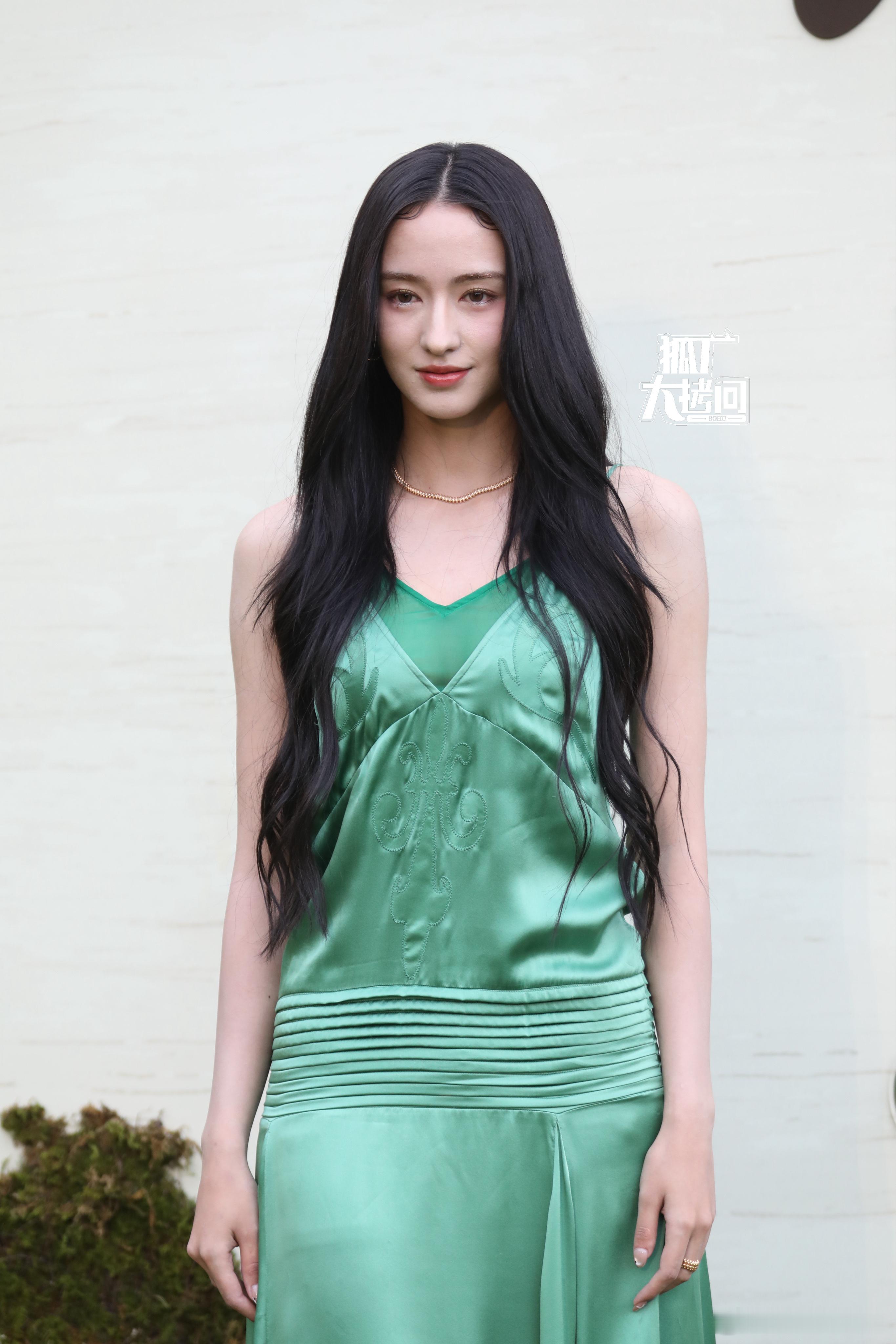 👤李宛妲饭拍生图