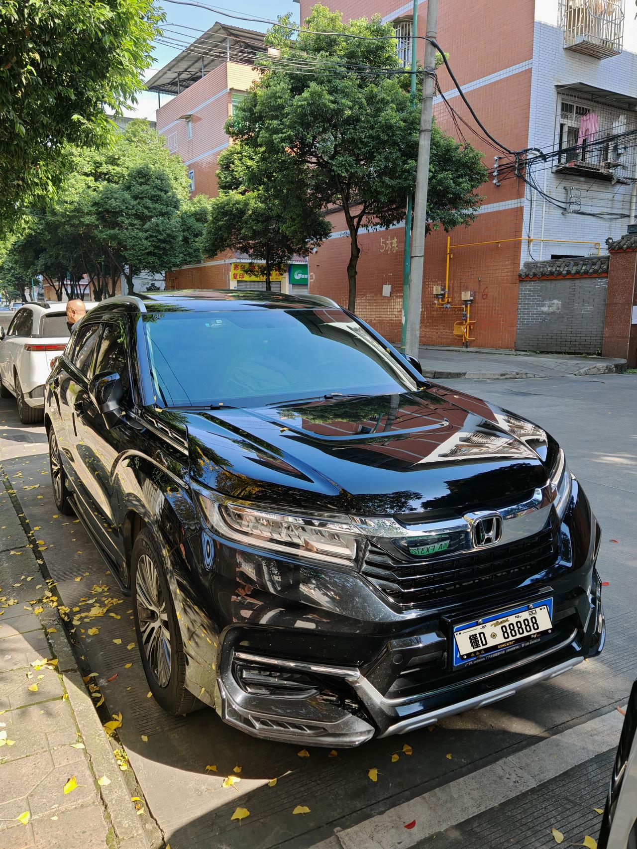 🔻先唠唠价格。我的这辆本田冠道2020款240turbo智享版，当时落地价格2