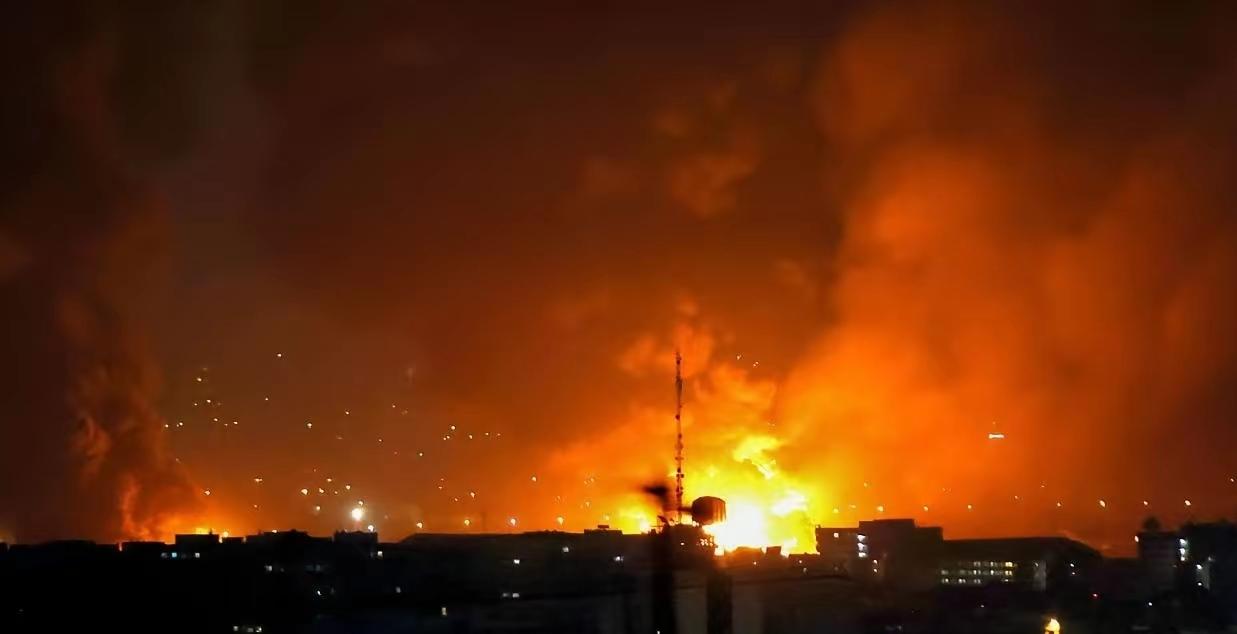 【丧心病狂】当地时间2026年3月8日，一名美国高级官员在匿名接受以色列第12