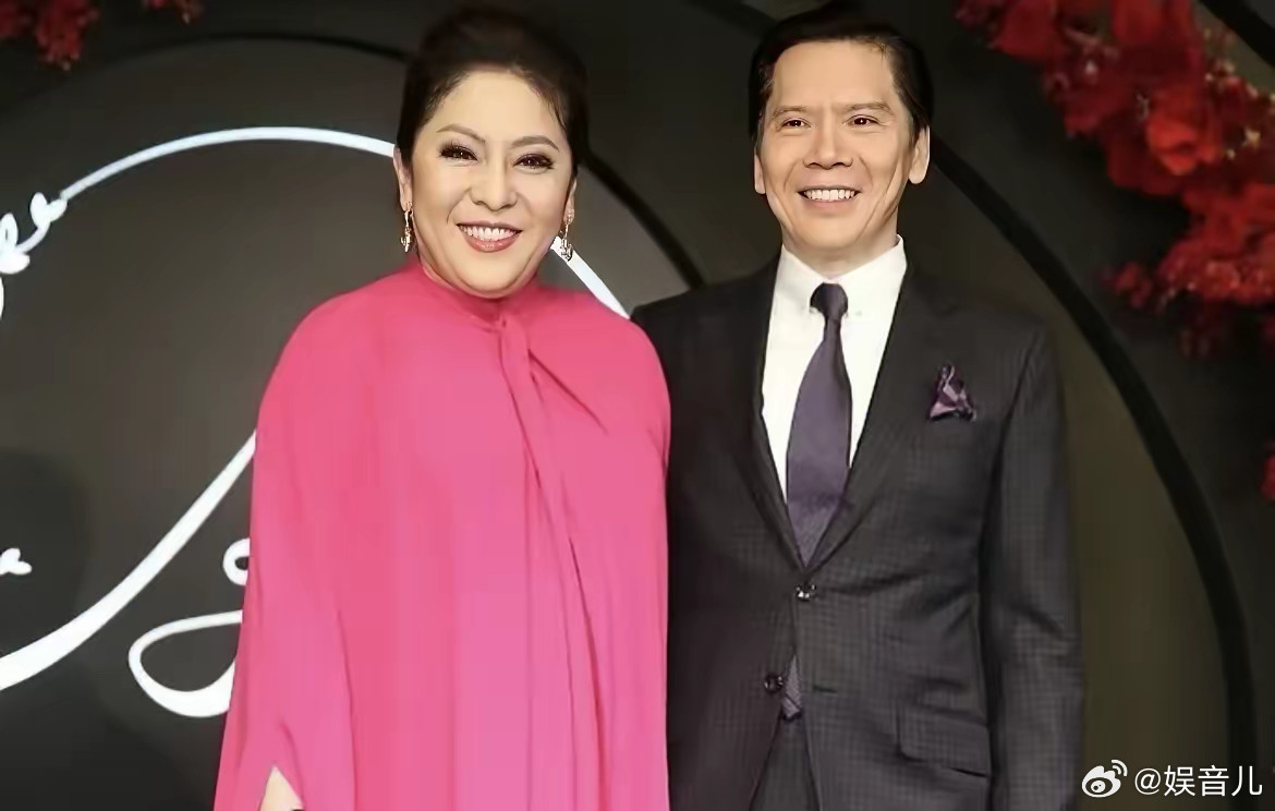 总算明白向华强和向太为什么要做短视频赚钱了不是因为缺钱，也不是因为晚年太无聊，而