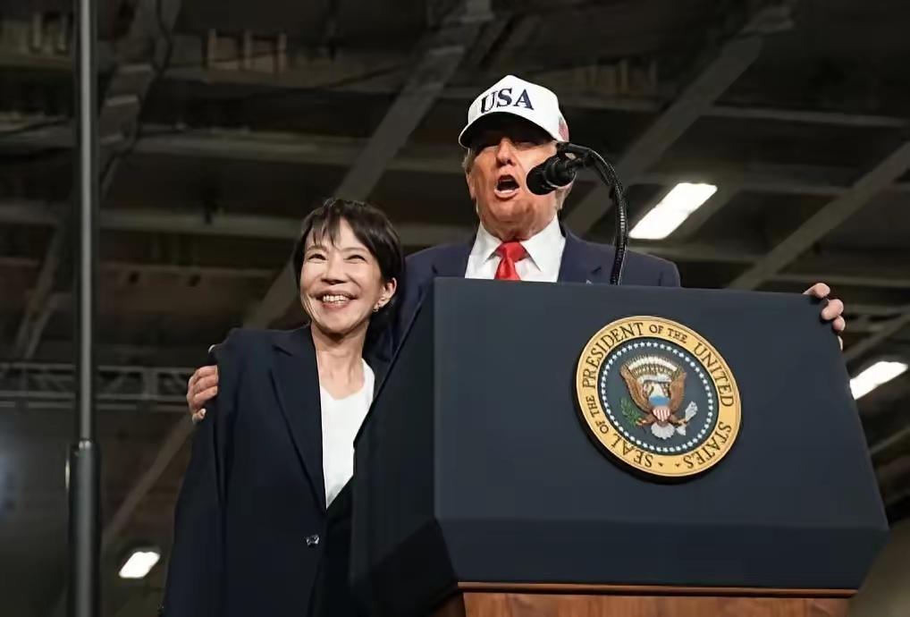 美国急速变脸，连两天表态公开力挺高市早苗涉台谬论，还刻意在中日关系紧张的敏感时刻