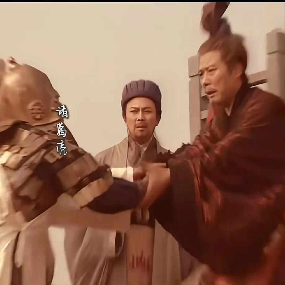 重温《三国演义》，关羽败走麦城死在孙权手上，张飞哭着喊着要复仇，刘备更是铁了心举