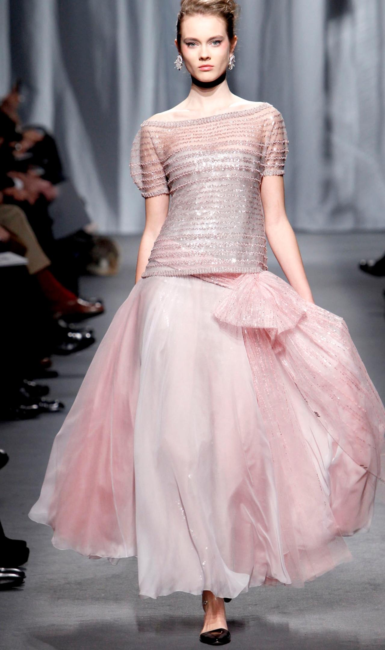 秀场回顾|Chanel2011春夏高定系列老佛爷用一场芭蕾梦境重新定义了香