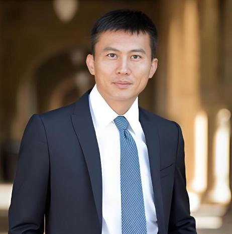 崔屹，中科大超级学霸，美国哈佛大学天才博士，伯克利分校博士后，斯坦福终身教授，被