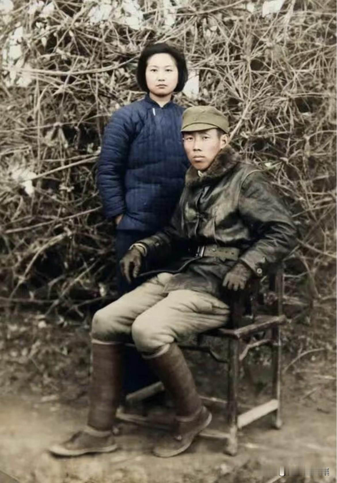 1943年11月，时任新四军苏中三分区靖江独立团政治处主任胡文杰和部队休养所副所