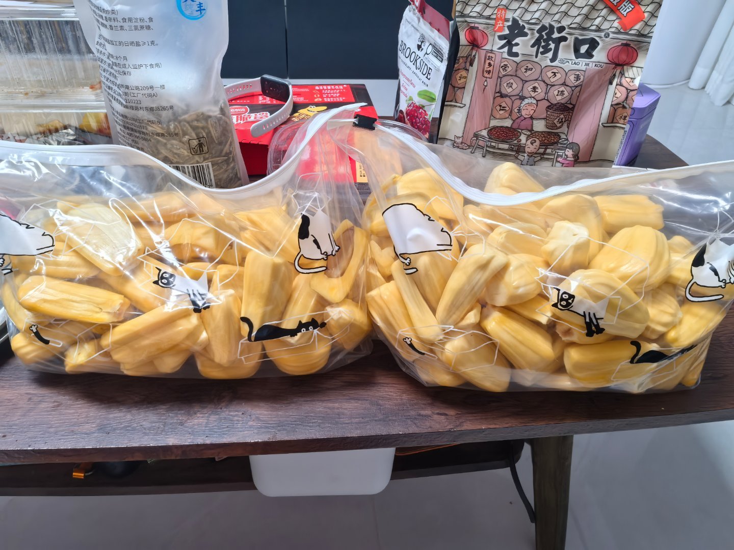 杀了一只菠萝蜜🔪🔪🔪🔪