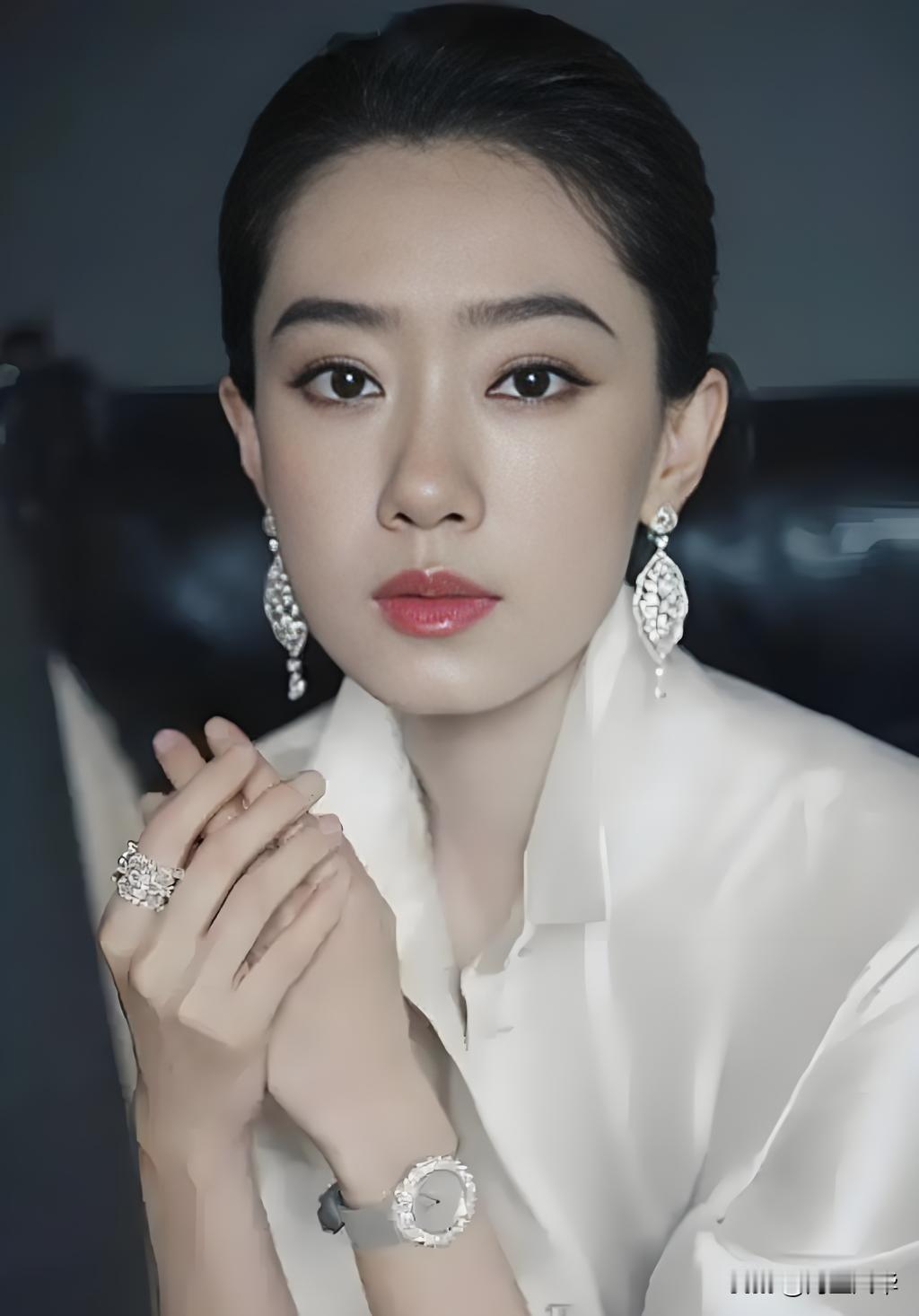 《功夫女足》截至7月14日总票房破7亿，热度收获较为突出的不是周星驰，也不是迪丽