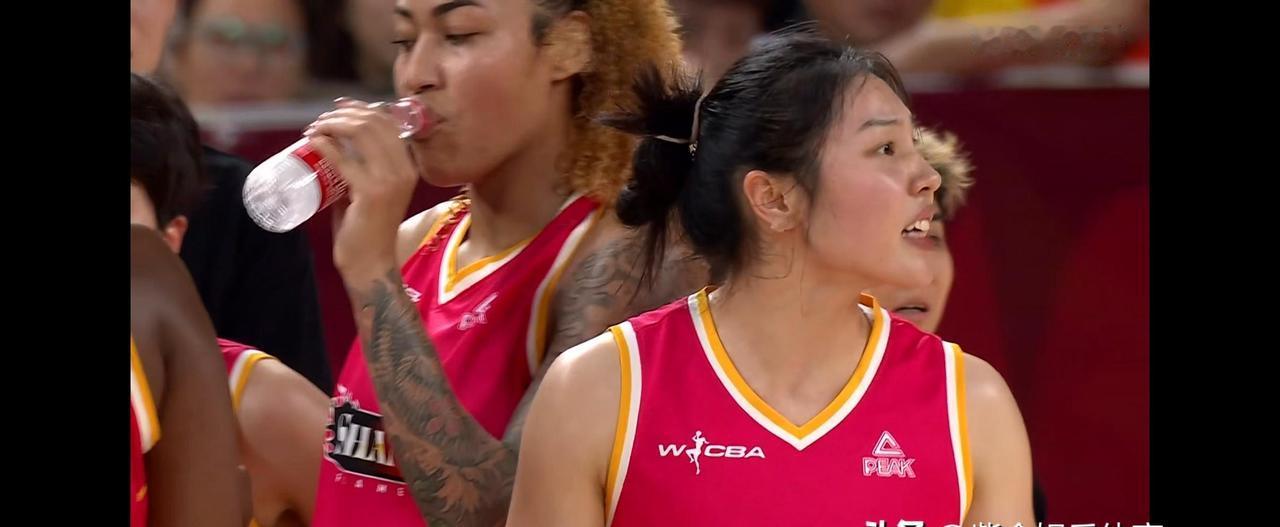 山西女篮缺一个能攻能组织的顶级后卫，这是本赛季WCBA总决赛开打前就被反复提及的