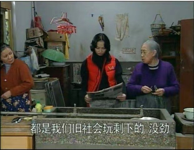 年轻人开始流行攒新三金这个“新三金”就是货币基金、债券基金、黄金……其实和我理财