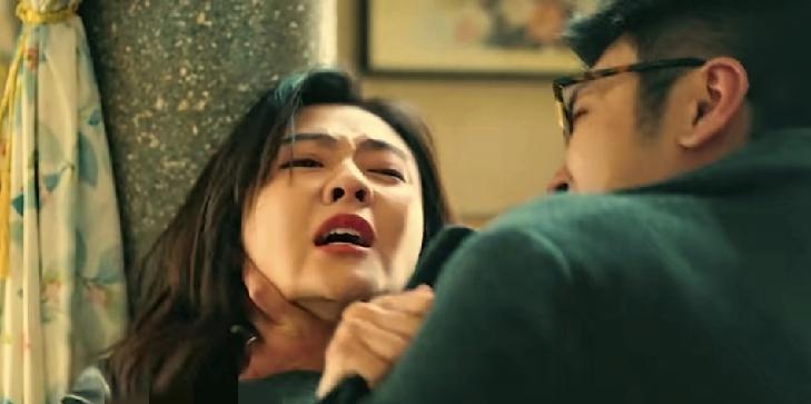 黄景瑜一拳下去，屏幕前多少人跟着喊了声好？《他从火光中走来》这段太狠了。徐家