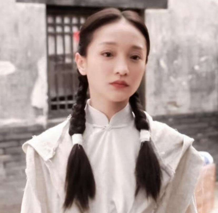 李安说：“学表演很不公平，有的人看他的脸就会觉得有故事，有的人什么也不要做，观众