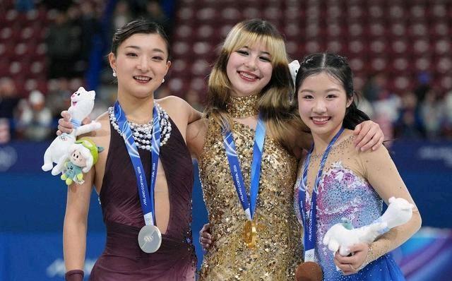 华裔美国运动员刘美贤（AlysaLiu）夺冠！她成为自2002年以来，首位获得