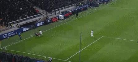 米兰与帕尔马之战打平。二比二其实比分还是能接受的，但看完上半场真的觉得这个平局不