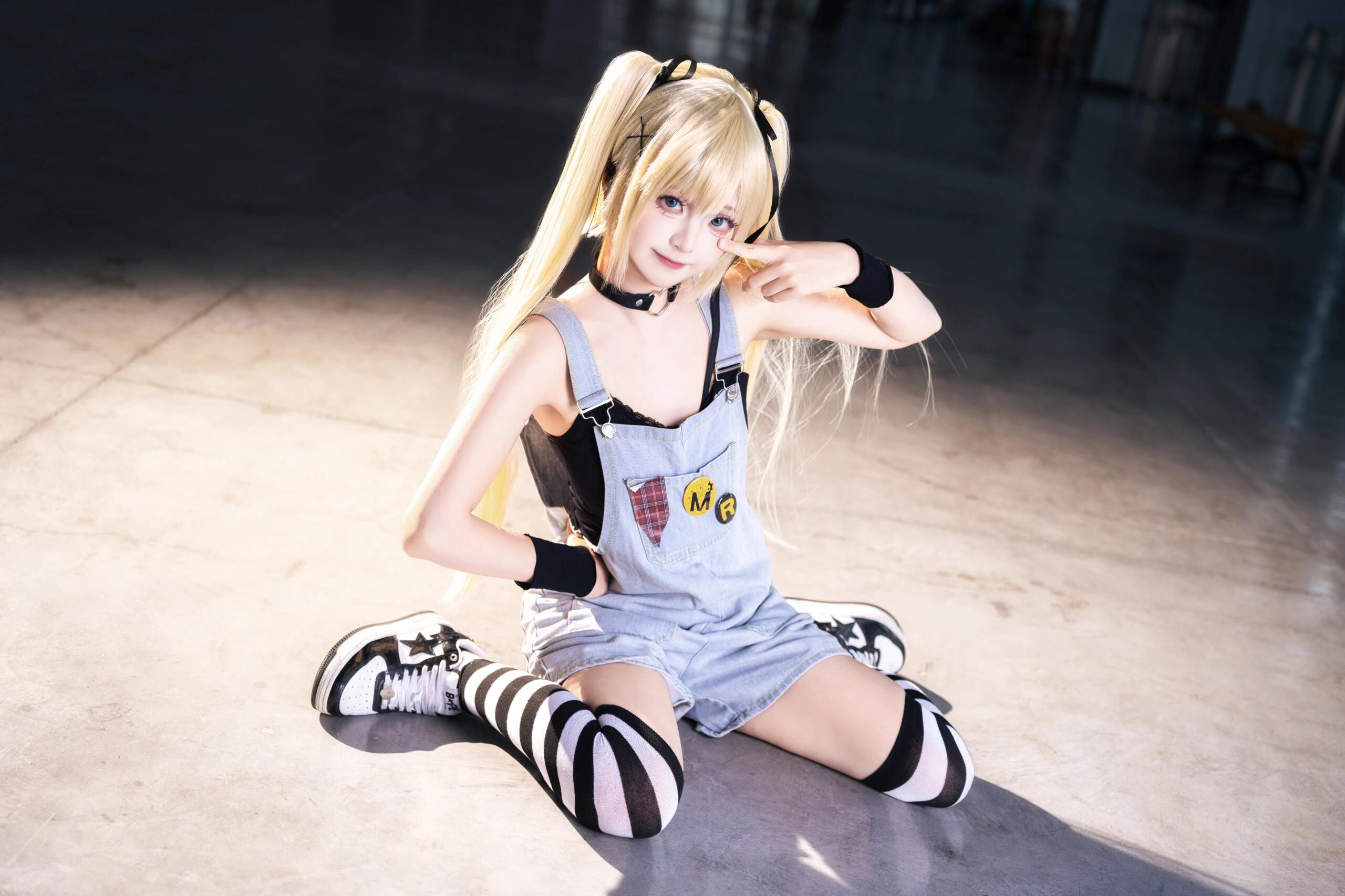 小萝莉 二次元少女 萌妹子 考斯普雷cosplay 玛丽罗斯cos