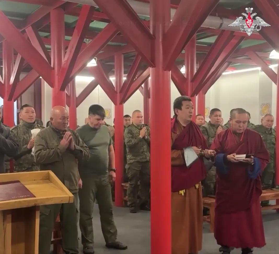 俄军建立佛教寺庙中央集群最近修建了一座地下佛教寺庙。该圣所由第55独立摩托化步兵