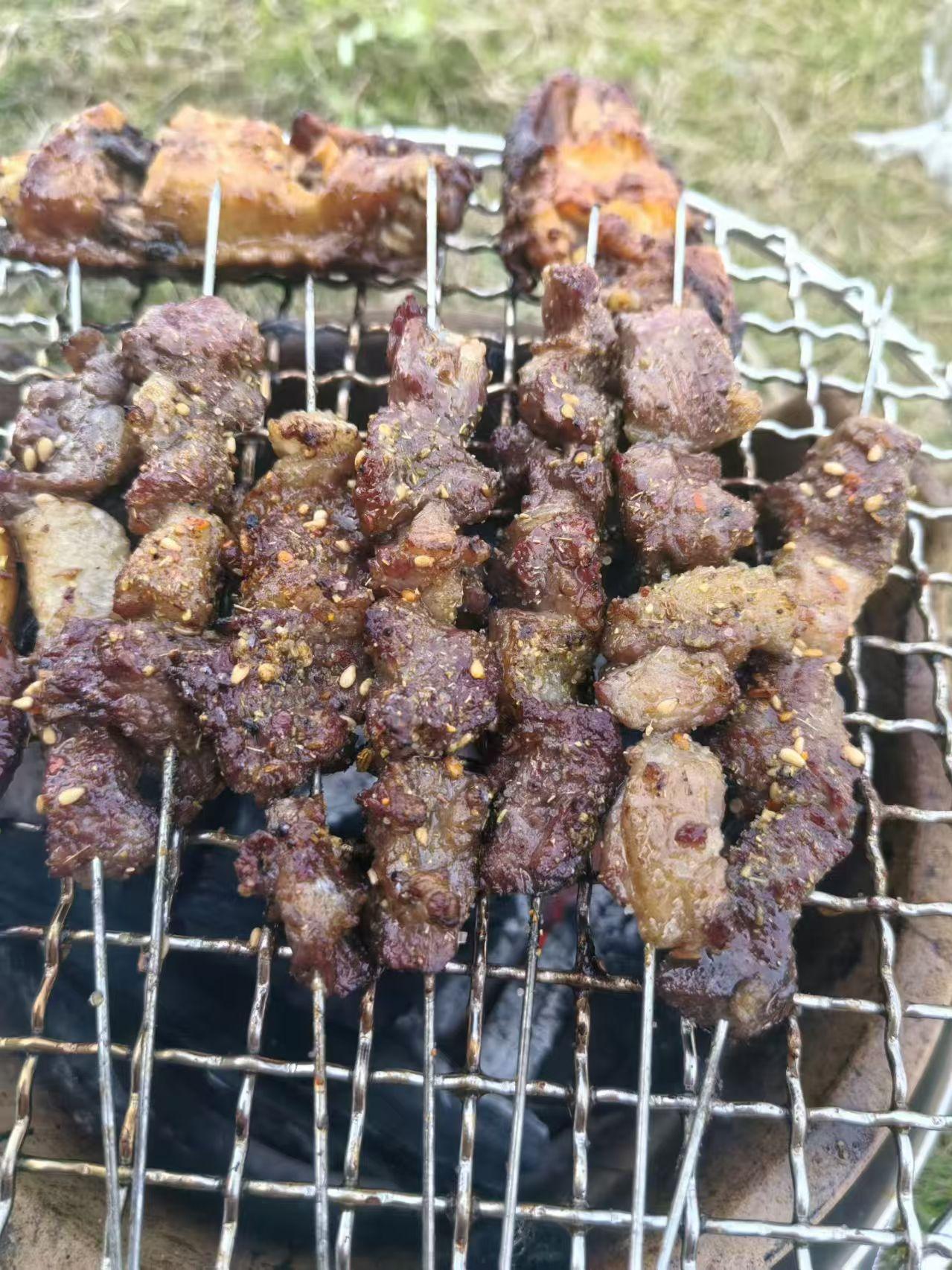 放春假，花光工资累到瘫。说句难听的，春假是放给有条件的家庭出去旅游消费的。怎