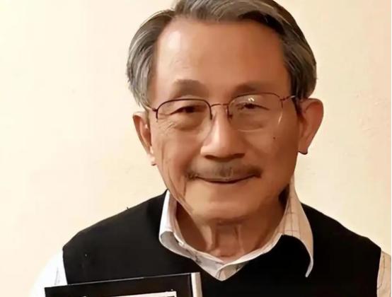 1988年，中国核武专家张宪义叛逃美国，带走了重要国家机密，被国人谴责为叛徒，谁