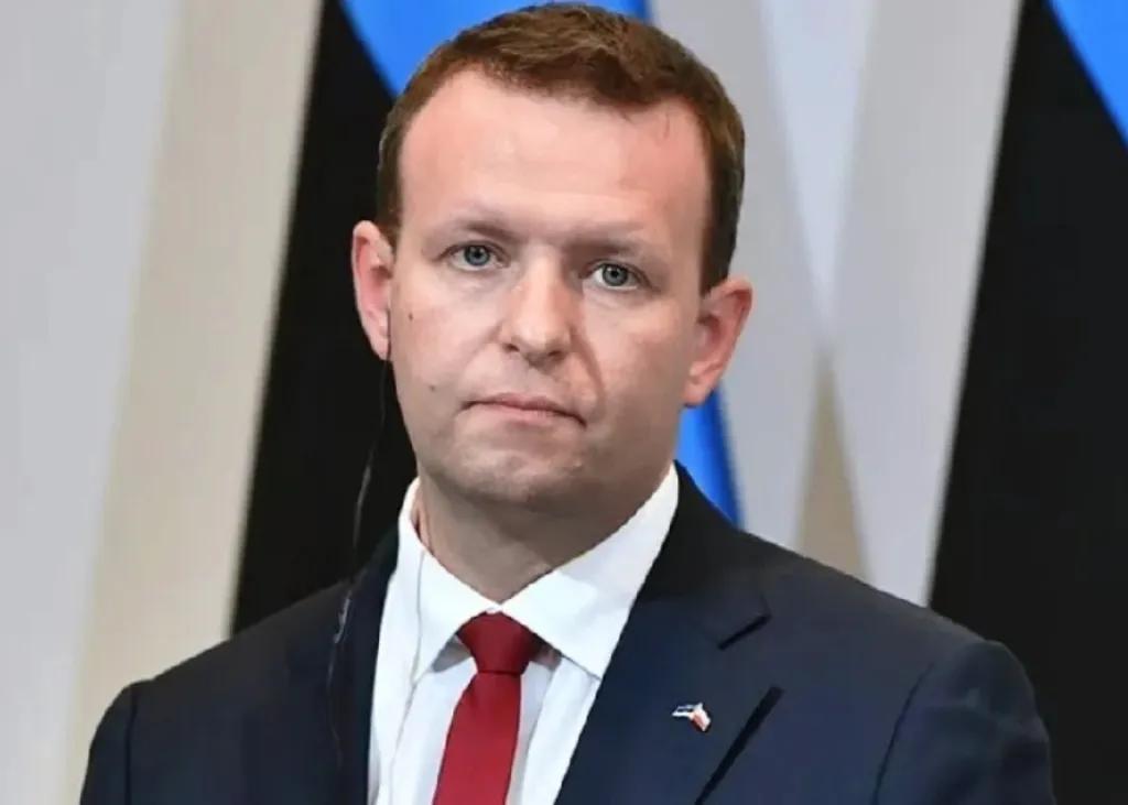 一大早看到个笑话爱沙尼亚居然给咱们下了“通牒”？这口气真