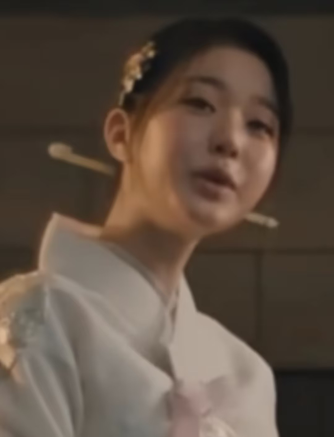 乱挤继续硬夸​​​