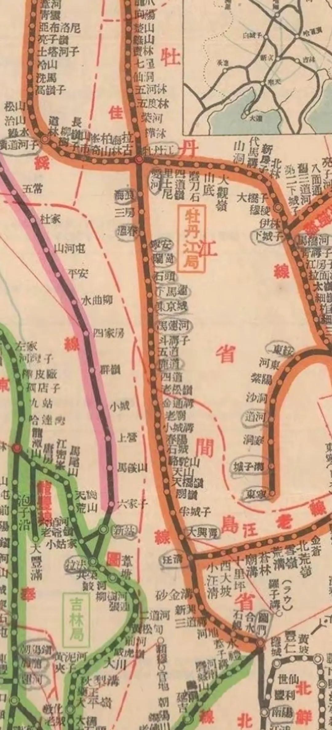 一百年前，仅仅是从黑龙江牡丹江到吉林省汪清县，就有这么多火车站。而这只是东北地图