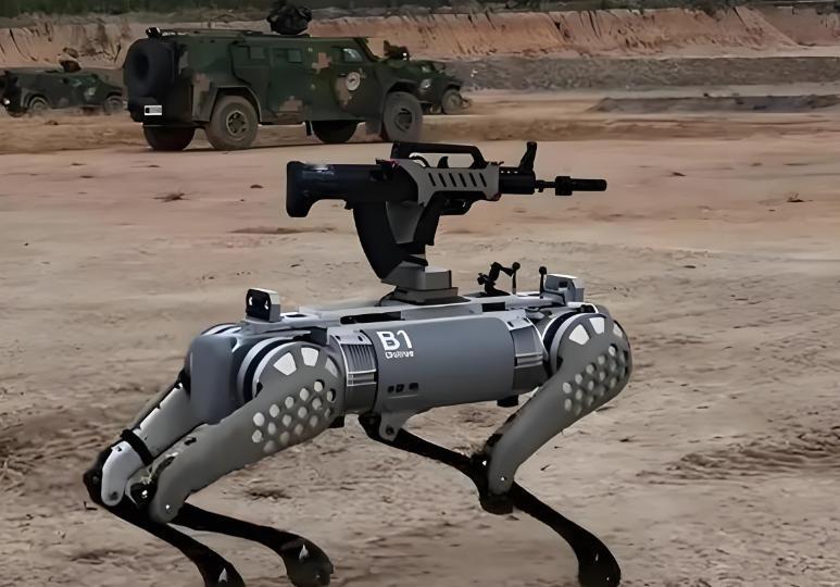 俄乌打仗打了这么久，现在居然变味了，前线压根看不到多少士兵冲锋，反倒全是各种机器