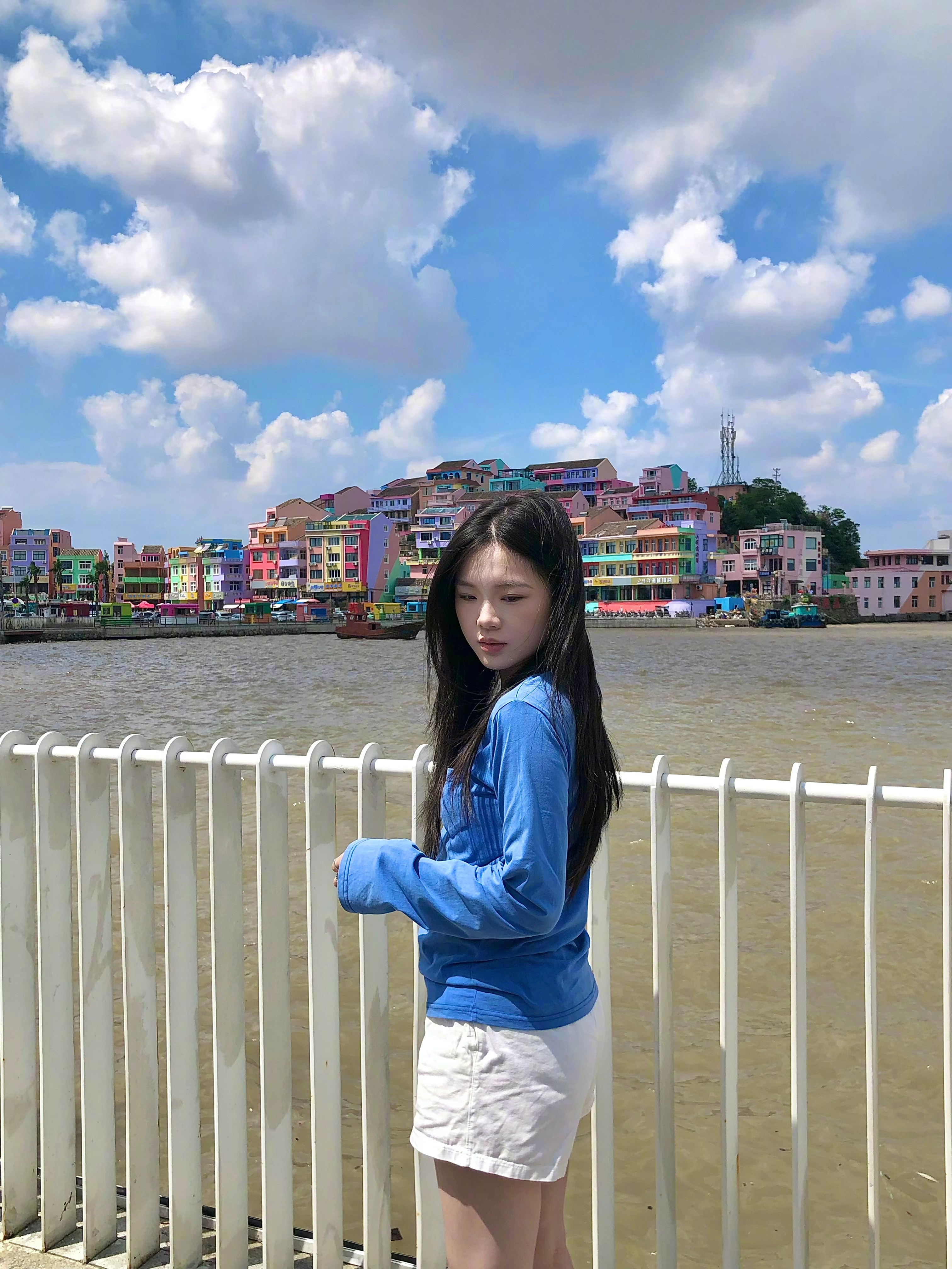 𝑩𝒍𝒖𝒆💙▸天很暖，风很轻，心情很哇塞🌀​​​