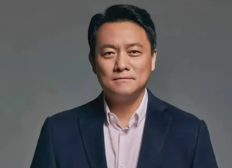 主持人好奇地问郭靖宇:“你的电视剧为什么拍一部爆一部？”郭靖宇说:“因为我拍戏有