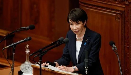 中国一再退，一再忍让；最让人担心的是，中国从来没有灭亡日本的军事计划与准备。整个