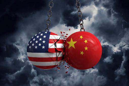 假如中国输了，美国就赢了吗？大错特错！如果不夸张地说，只要中国倒下，第二天全世界