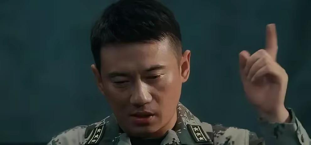 追剧《兵自风中来》，看了昨晚的剧情，你怎么评价索建安和郭子剑这两个角色？