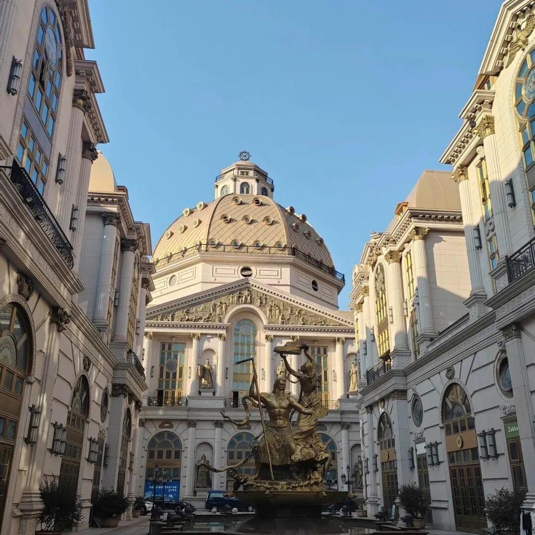 崇洋媚外，现在来了代价！15亿血本无归！上海“小欧洲”5年变鬼城，谁杀死了这个