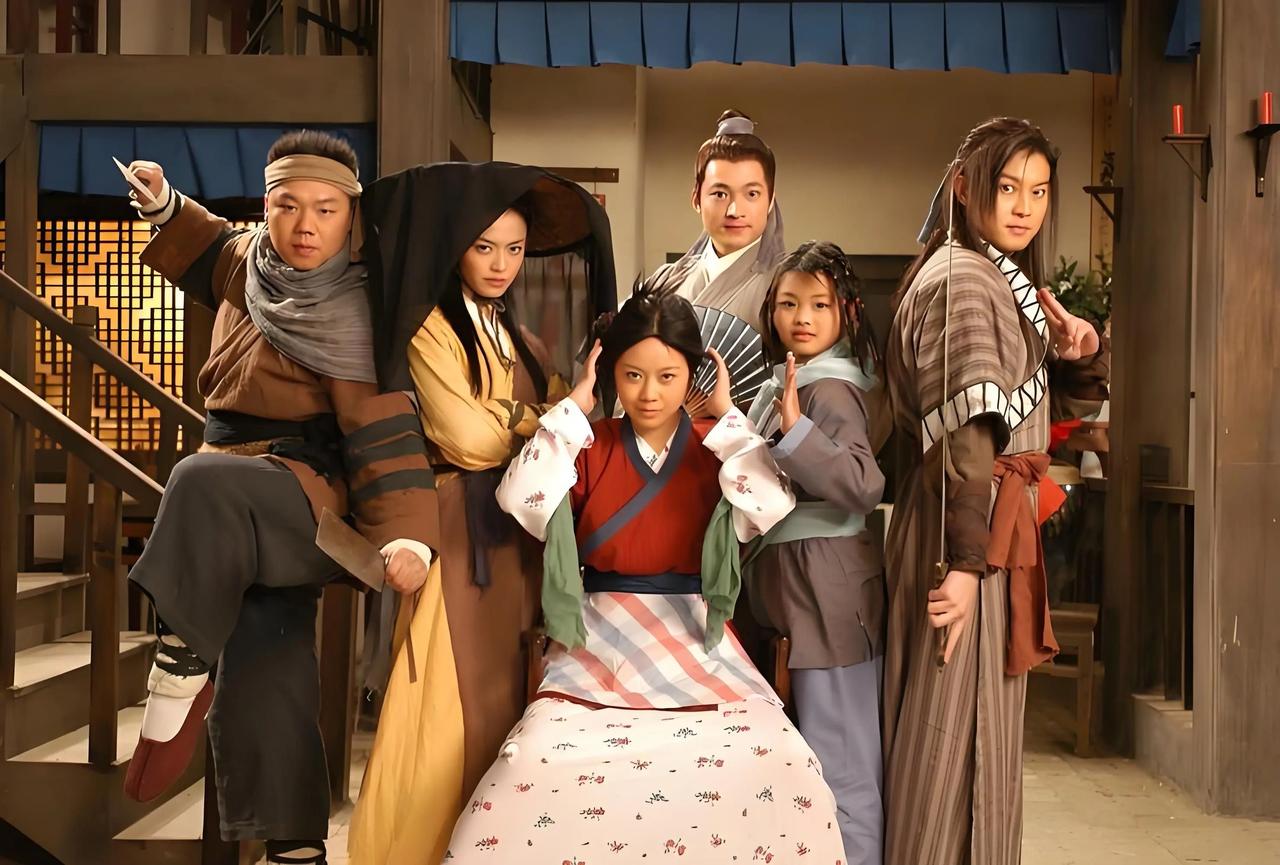 快20年了还有售后！武林外传官方晒高清剧照，网友：佟湘玉没骗人，二十年真的弹指一