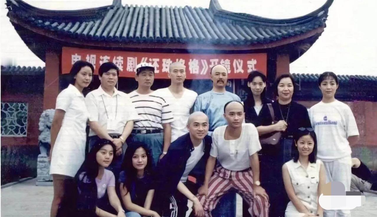 哪部剧像《还珠格格》，三个女主塌了两个……但抛开演员演员个人素质单看样貌不能