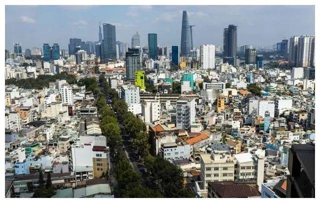 越南会不会成为全球制造的中心呢?完全不可能，首先，越南工业基础薄弱，没有完备的