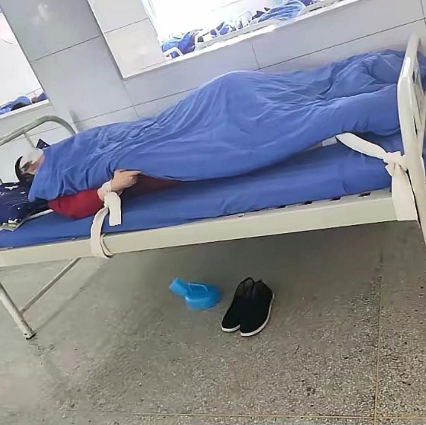 新京报这次真的是立了大功！卧底湖北襄阳，把那个烂透了的精神病院黑幕全给掀开了