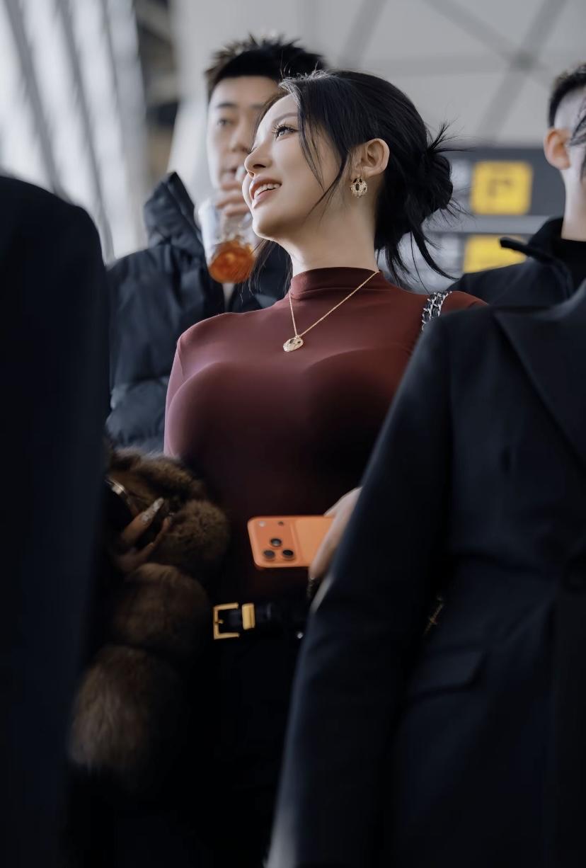 心态决定人生，面对任何人任何事，都不要把自己放在下位，而是要有一种主动的心态。当